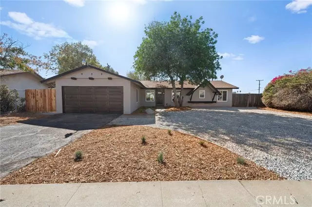 19315 Easton Street, Rialto, CA 92376