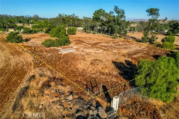 Menifee, CA 92584,33220 Nancy Lane