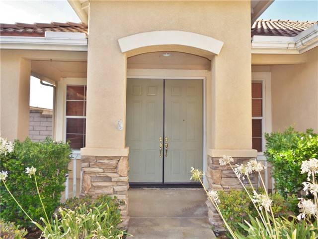 28397 Oasis View Circle, Menifee, CA 92584