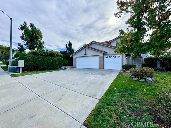 31579 Via San Carlos, Temecula, CA 92592