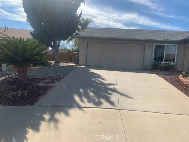 27525 Emory Court, Menifee, CA 92586