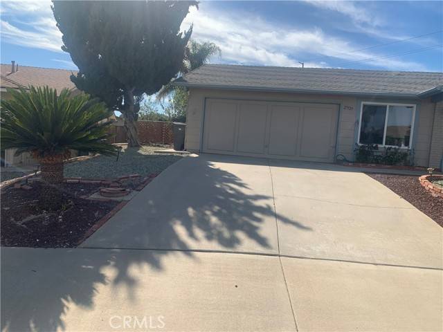 27525 Emory Court, Menifee, CA 92586