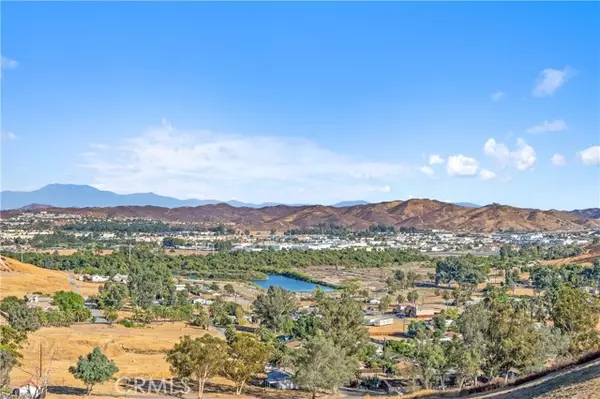 Lake Elsinore, CA 92530,29492 Nichols Street