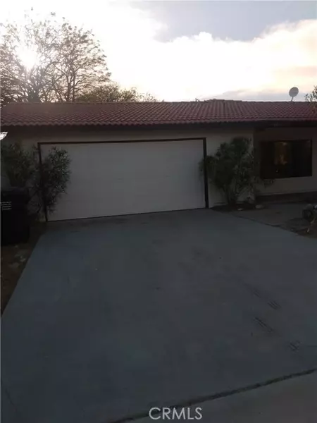 15415 AVENIDA MIROLA, Desert Hot Springs, CA 92240