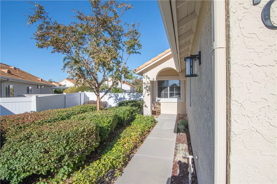 40259 Corte Delfin, Murrieta, CA 92562