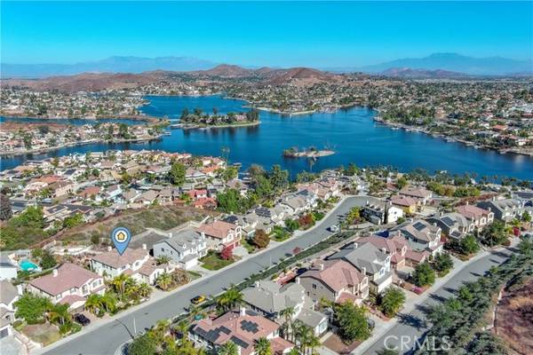 51 Volta Del Tintori Street, Lake Elsinore, CA 92532