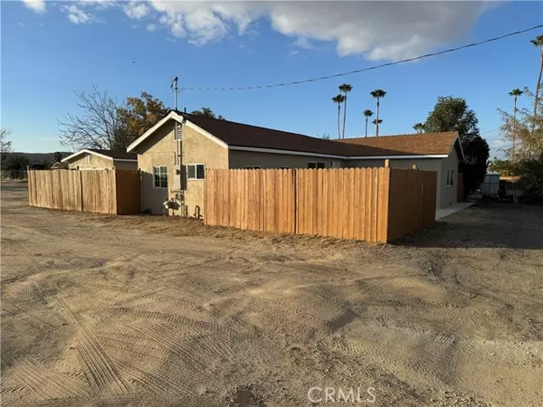 690 N Perris Boulevard #A, Perris, CA 92571