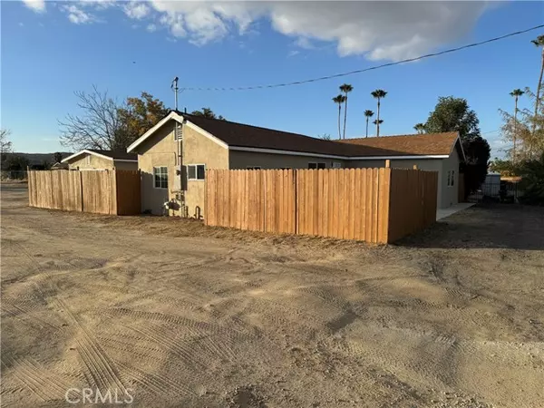 690 N Perris Boulevard #A, Perris, CA 92571