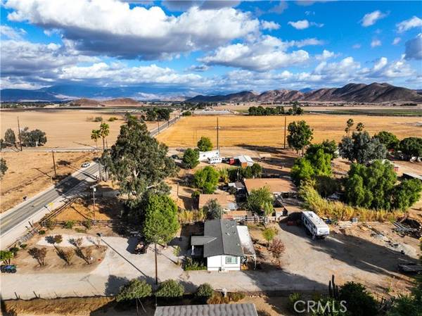 33445 Simpson Road, Winchester, CA 92596