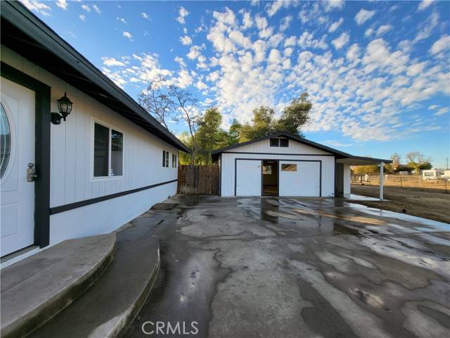 17207 Voorhes Lane, Ramona, CA 92065