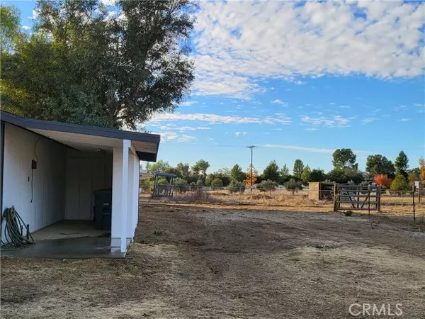 Ramona, CA 92065,17207 Voorhes Lane