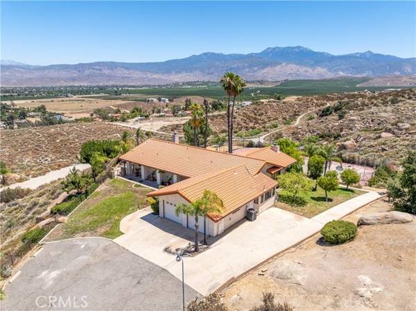 42491 Segner Drive, Hemet, CA 92544