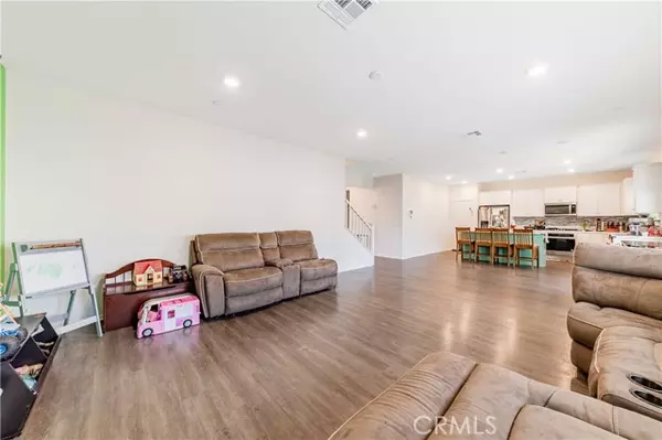 Winchester, CA 92596,28444 Cosmos Drive