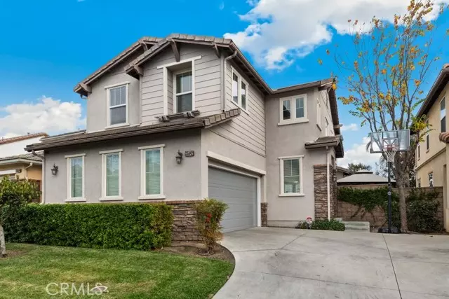 35842 Crickhowell Avenue, Murrieta, CA 92563