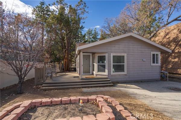 460 Sunset Lane, Sugarloaf, CA 92386