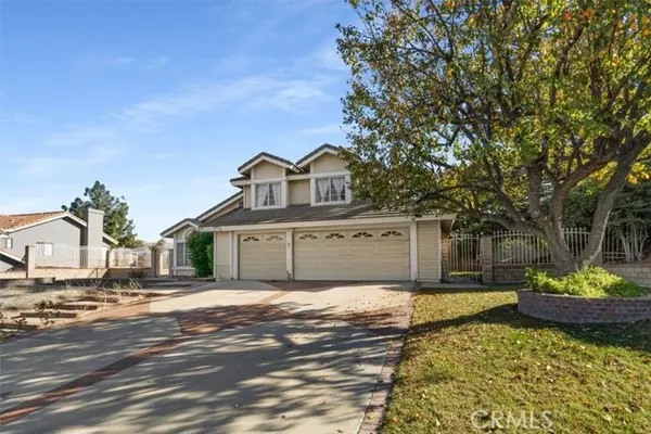 Riverside, CA 92506,6716 Carobwood Way