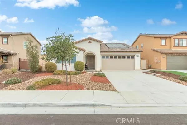 29316 Redheart Court, Winchester, CA 92596