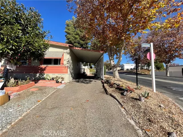 Temecula, CA 92591,31130 S General Kearny #18