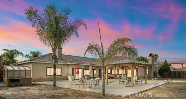 1170 N Palm Avenue, Hemet, CA 92543