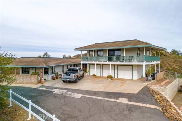 44310 Via Barranca, Temecula, CA 92590