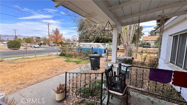 527 E Central Avenue, Hemet, CA 92543