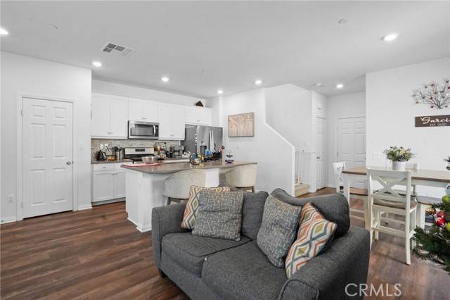 Canyon Country, CA 91387,17037 Provo Lane