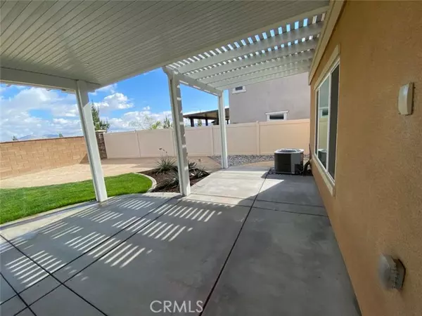 492 Jasmine Way, Perris, CA 92570