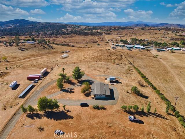 39521 San Ignacio Road, Hemet, CA 92544