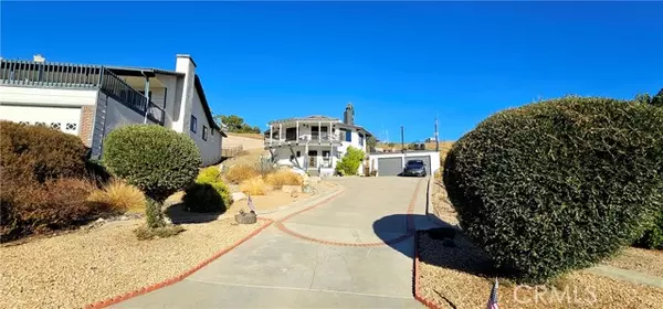 29684 Yellow Gold Drive, Canyon Lake, CA 92587