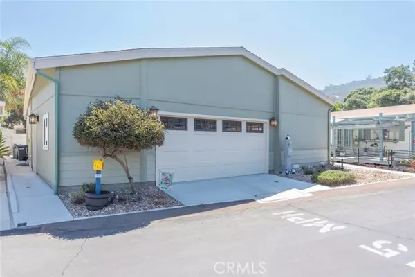 Escondido, CA 92026,8975 Lawrence Welk Drive #59