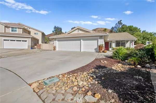 Wildomar, CA 92595,33422 Hillcrest Court