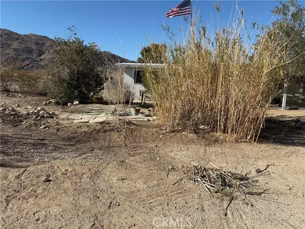 29 Palms, CA 92277,7620 Utah Trail