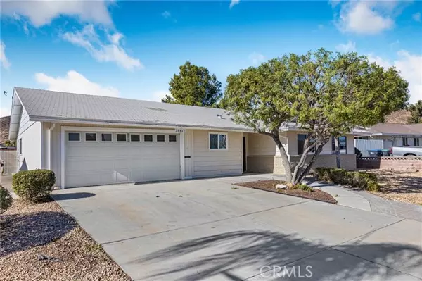 28461 Portsmouth Drive, Menifee, CA 92586