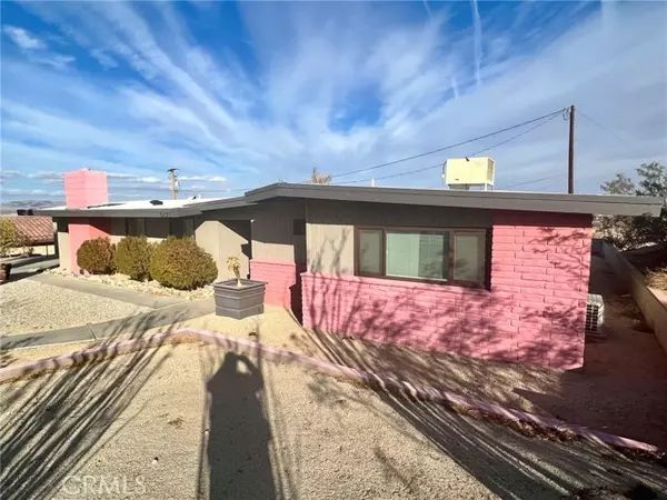 29 Palms, CA 92277,5673 Skyview Lane