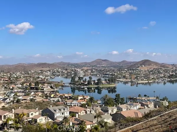 43 Via De La Valle, Lake Elsinore, CA 92532