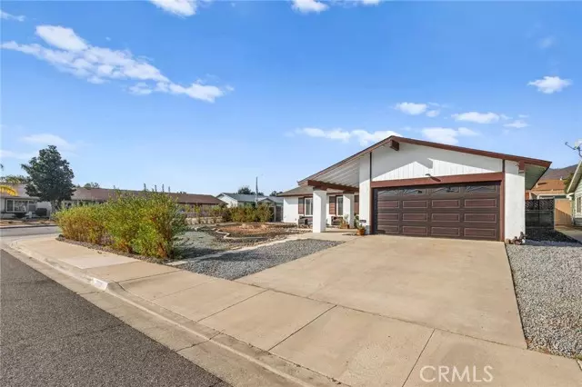 27931 Lexington Court, Menifee, CA 92586