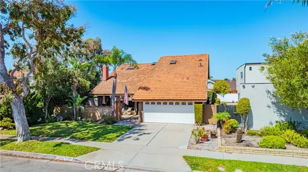 16293 Wayfarer Lane, Huntington Beach, CA 92649