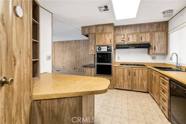 Hemet, CA 92543,575 Castille Drive