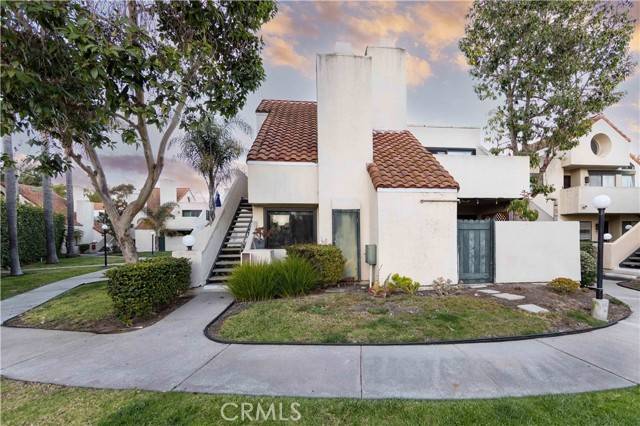 Vista, CA 92083,367 N Melrose Drive #G