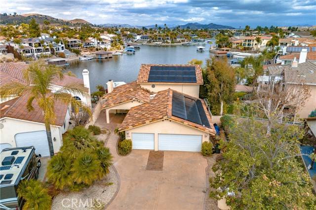 30334 Emperor Drive, Canyon Lake, CA 92587