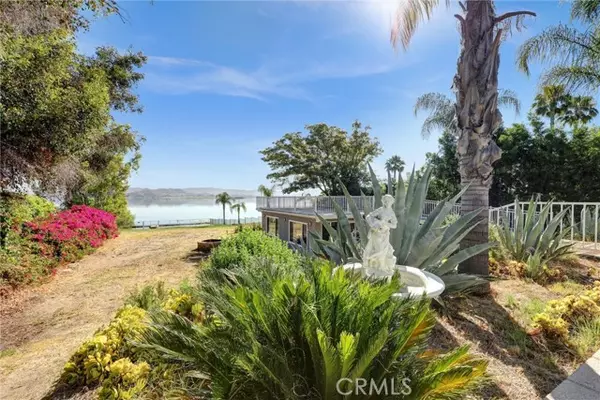 Lake Elsinore, CA 92530,17572 Grand Avenue