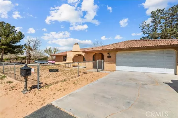 21414 Sandia Road, Apple Valley, CA 92308