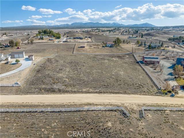 Aguanga, CA 92536,349 Lakefront