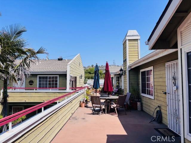 Signal Hill, CA 90755,1864 Raymond Ave #4