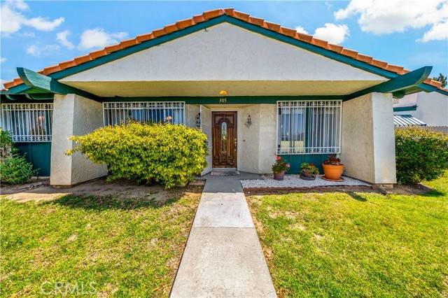 305 King Court, Hemet, CA 92543