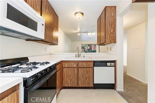 Irvine, CA 92618,282 Tangelo #336