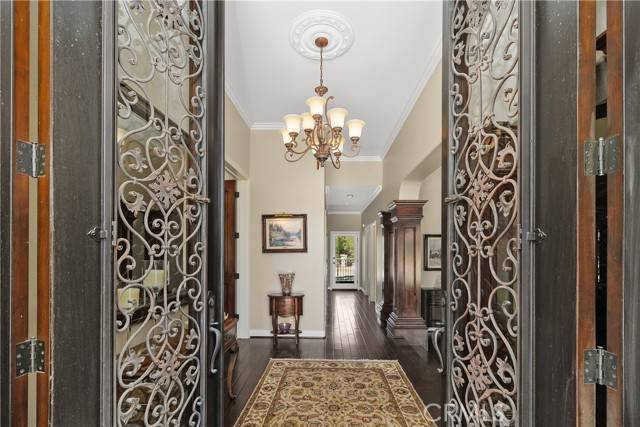 Murrieta, CA 92562,38541 SHOAL CREEK DR