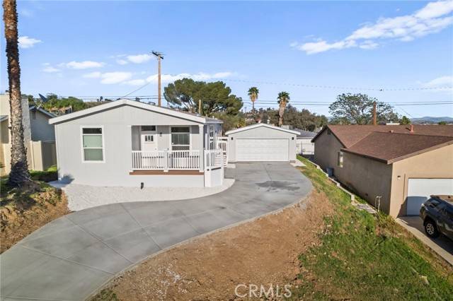 Menifee, CA 92587,29566 La Cresta Drive