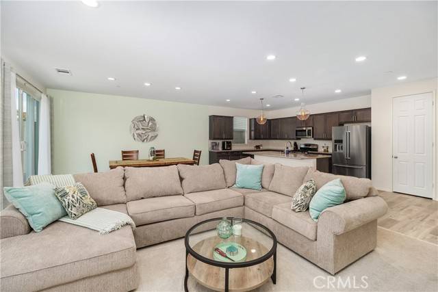Murrieta, CA 92563,34130 Shasta Street