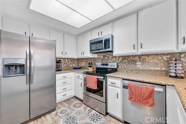Menifee, CA 92586,27178 Bottlebrush Lane